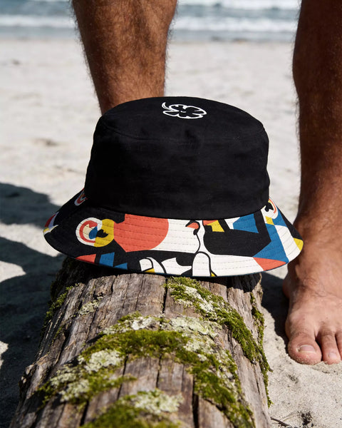FLIP BUCKET HAT #The Speculator